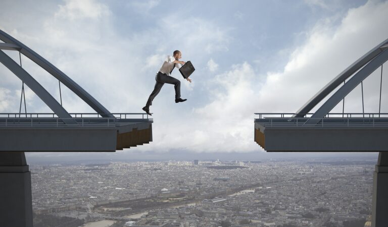 Key Challenges in Modern App Development